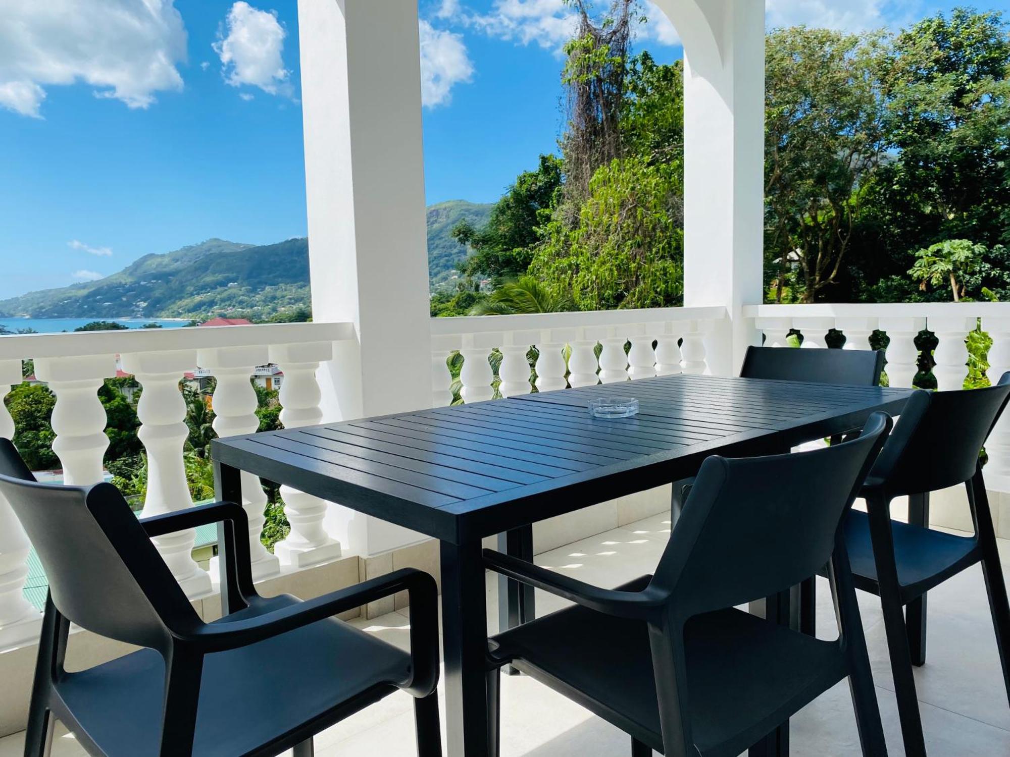 Oceanic View Apartments Beau Vallon  Buitenkant foto