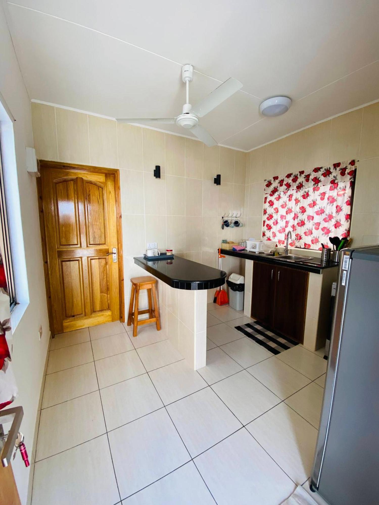 Oceanic View Apartments Beau Vallon  Buitenkant foto