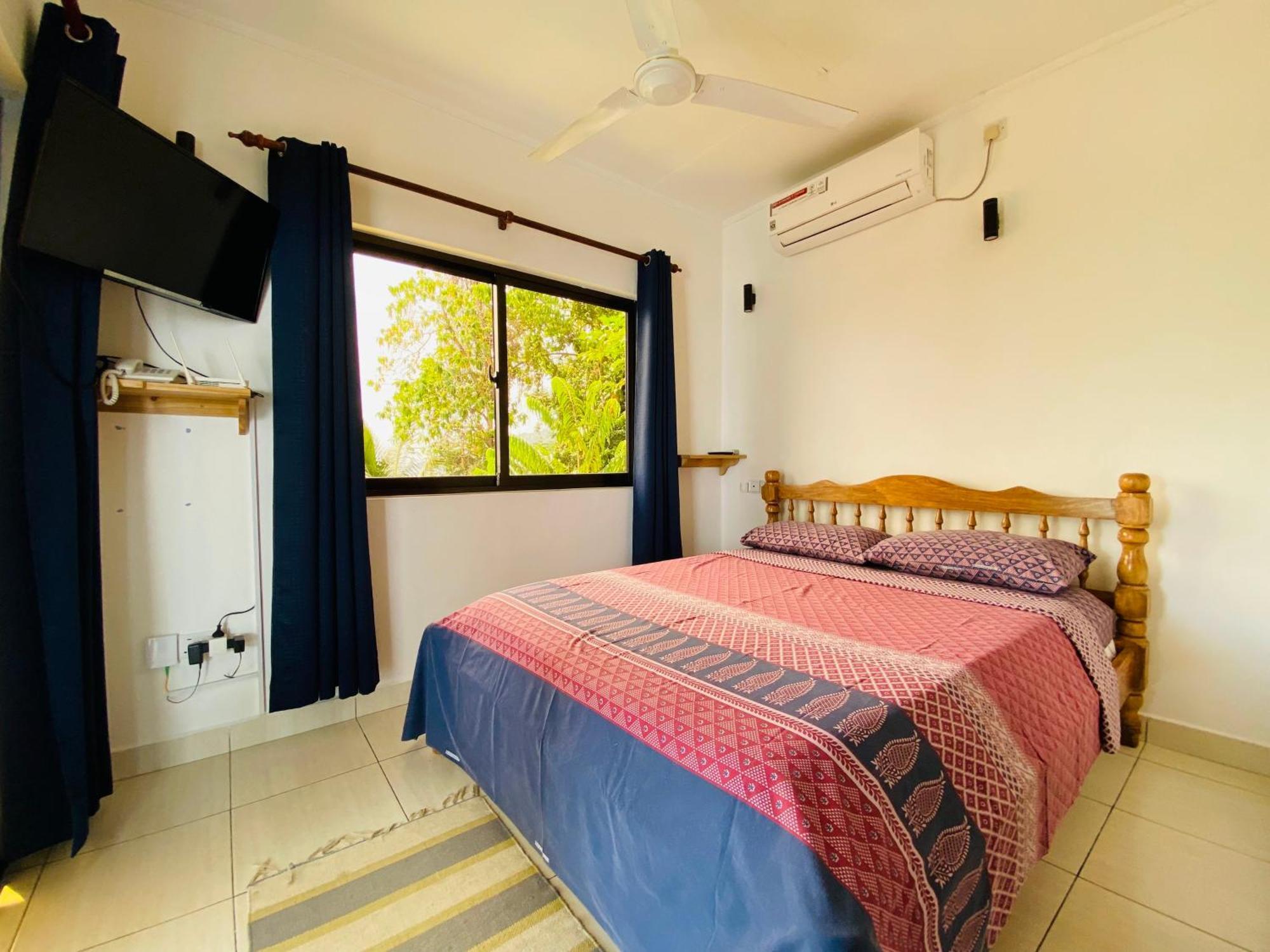Oceanic View Apartments Beau Vallon  Buitenkant foto